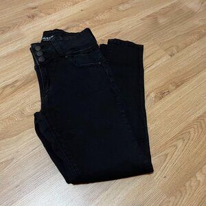 enjean black Jeans uft